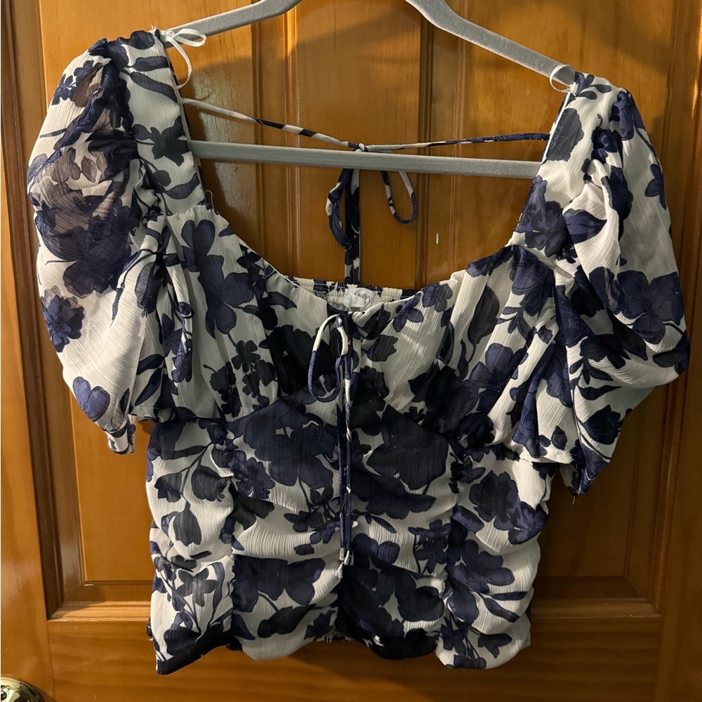 Blue and white top